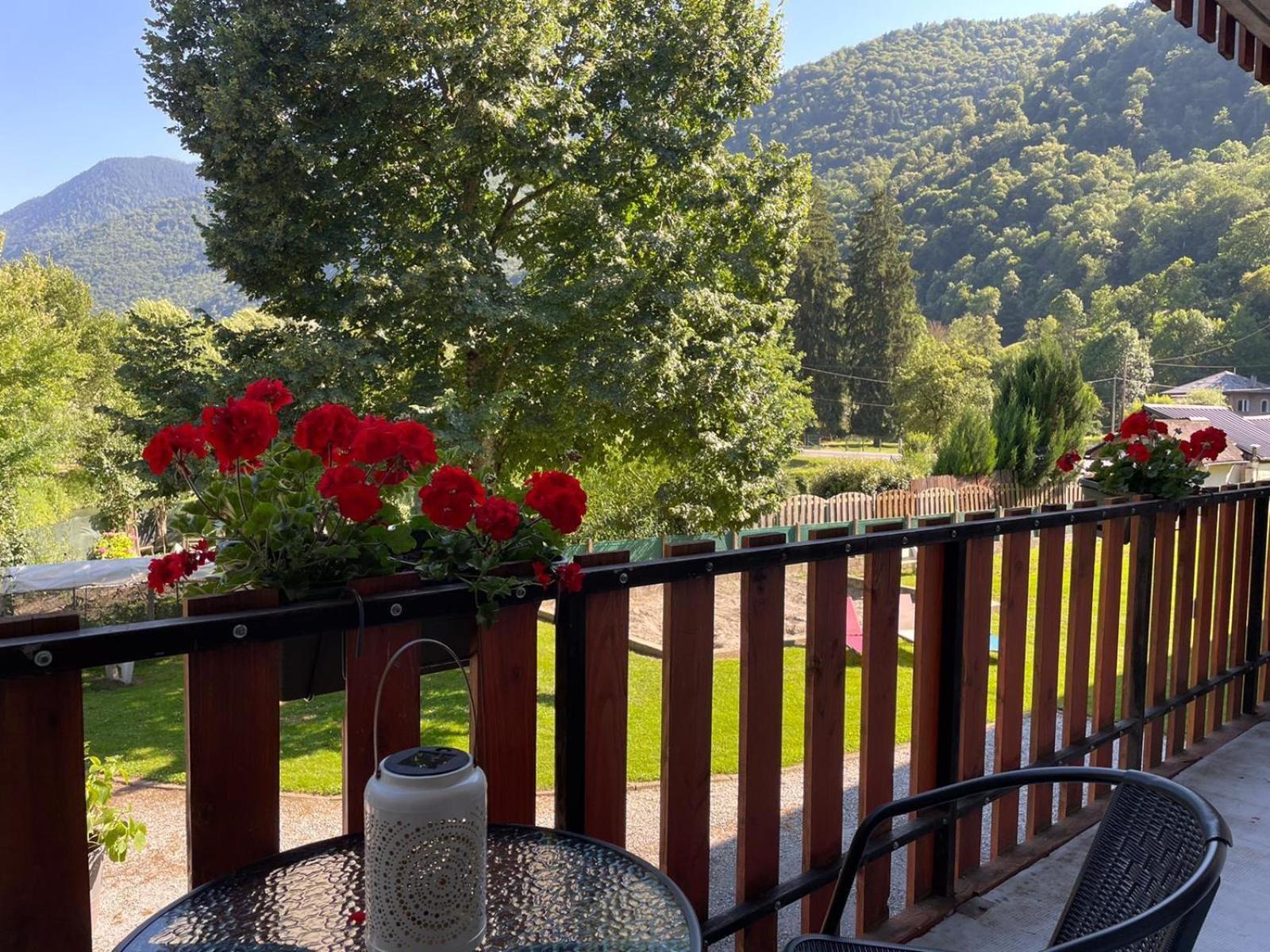 Mountain View 2 Bedroom Apartment Saint Beat Lez Zewnętrze zdjęcie
