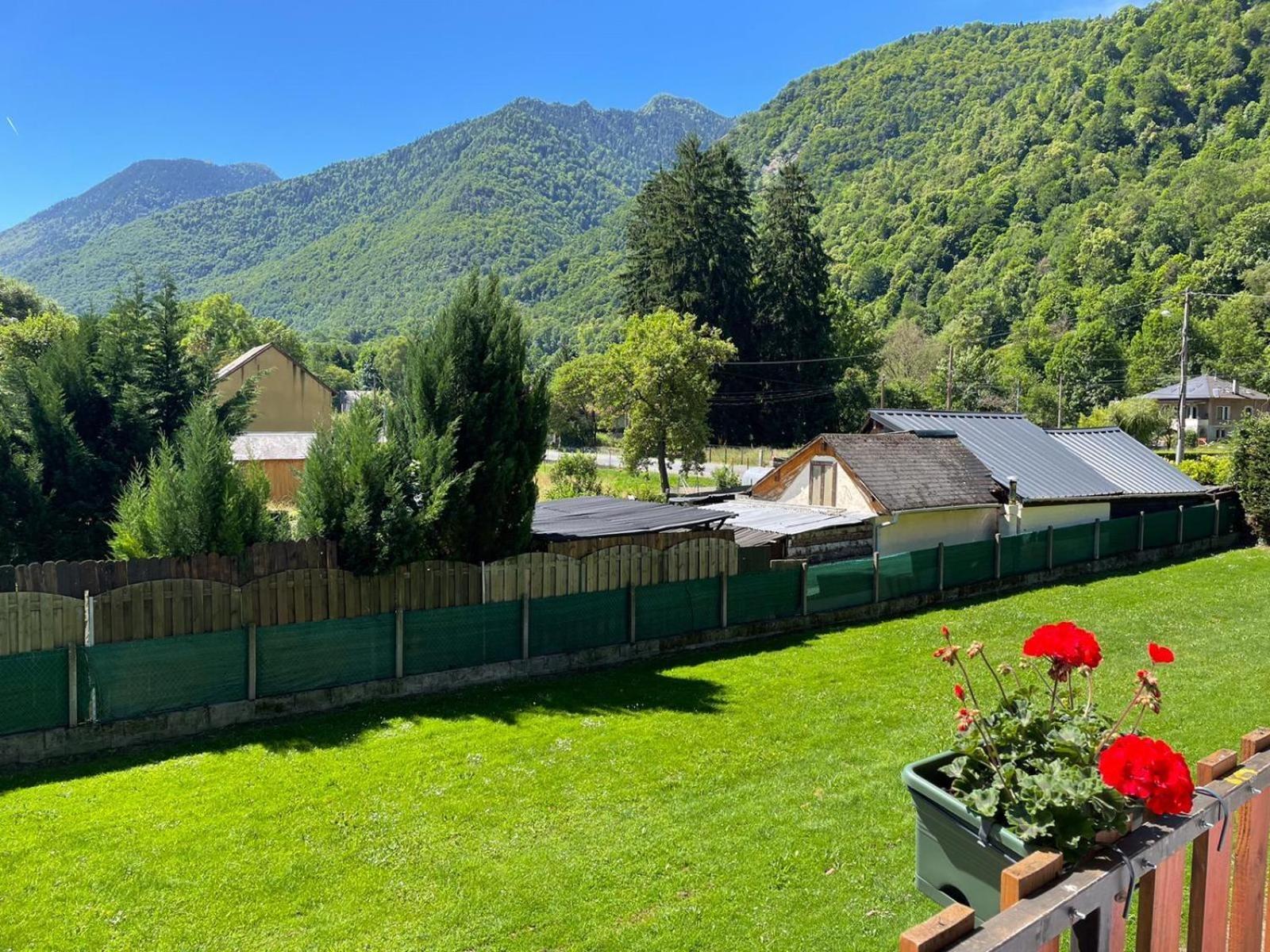 Mountain View 2 Bedroom Apartment Saint Beat Lez Zewnętrze zdjęcie